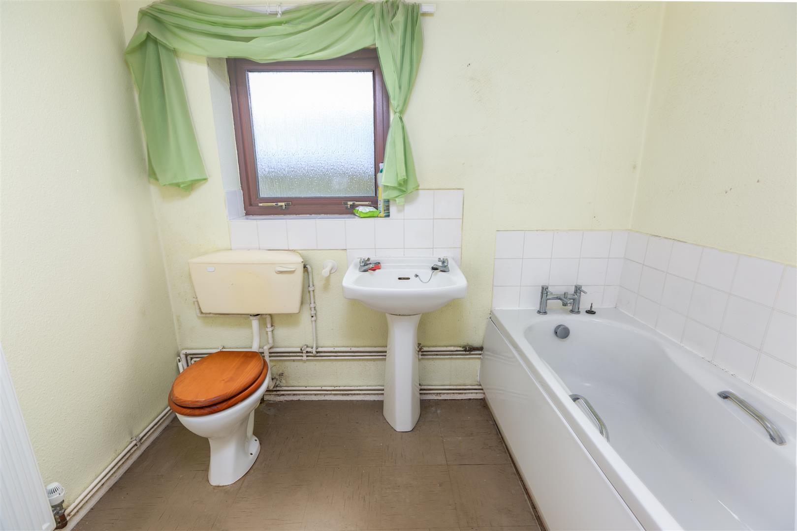 Carmel Road, Winch Wen, Swansea, SA1 7JZ